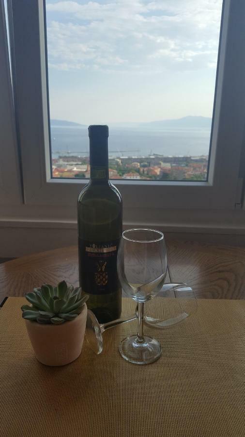 Sunny Kvarner Apartment Rijeka Eksteriør billede